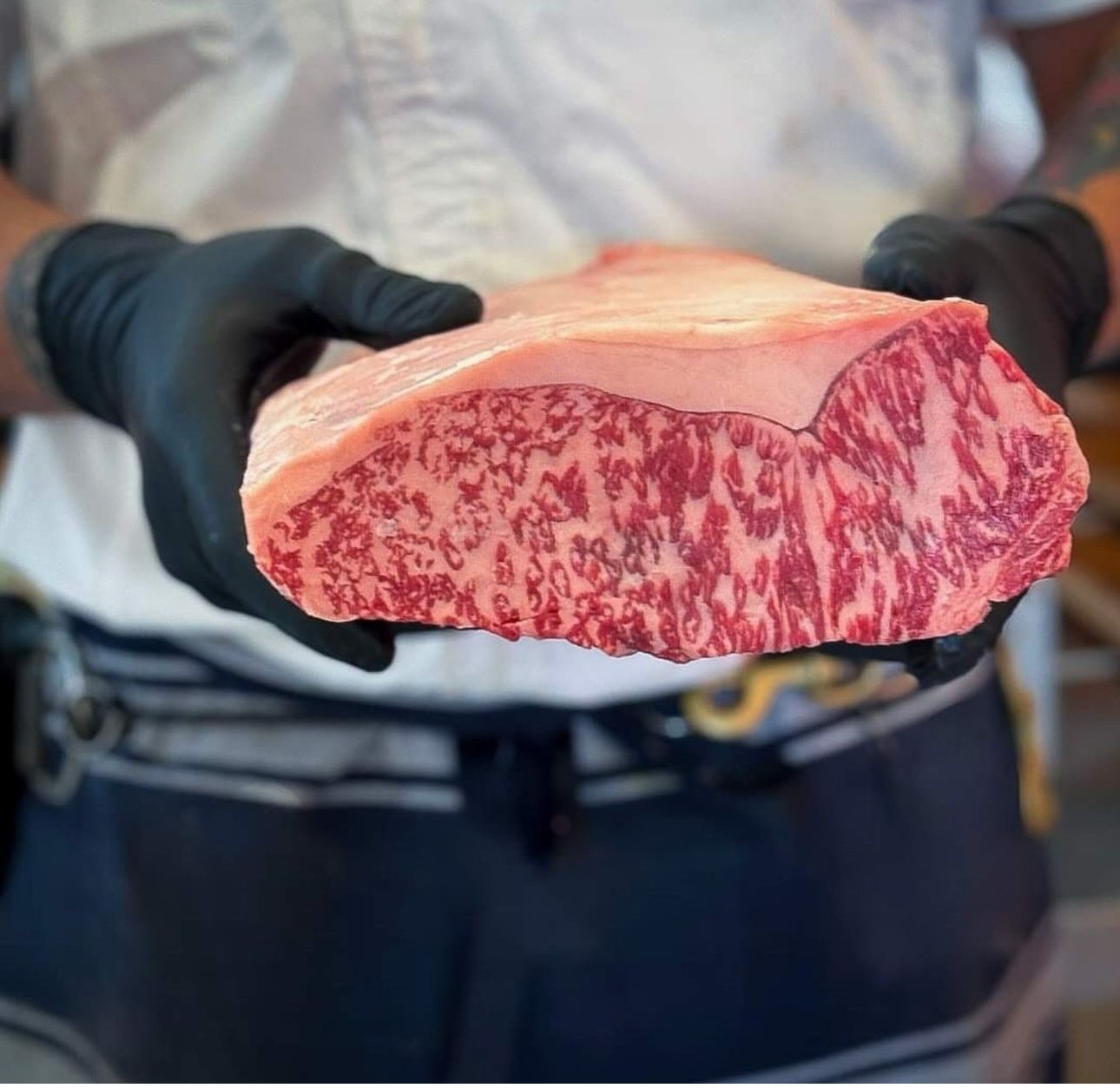 Wagyu striploin 7+
